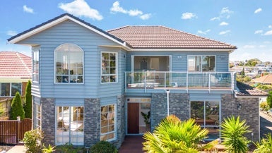 68 Oakdale Road, Mount Roskill, Auckland - Carousel 1