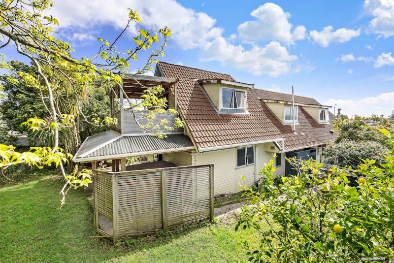 49 Felgrove Street, Glendene, Auckland - Carousel 1