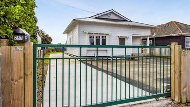 257 Princes Street, Hāwera - Carousel 1