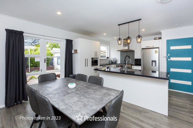 149 Clouston Park Road, Clouston Park, Upper Hutt - Carousel 1