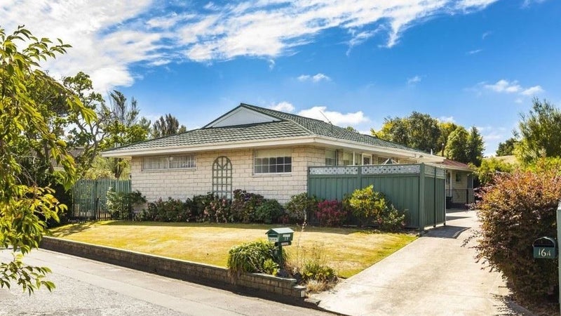 16 Waimokihi Place, Somerfield, Christchurch - Carousel 1