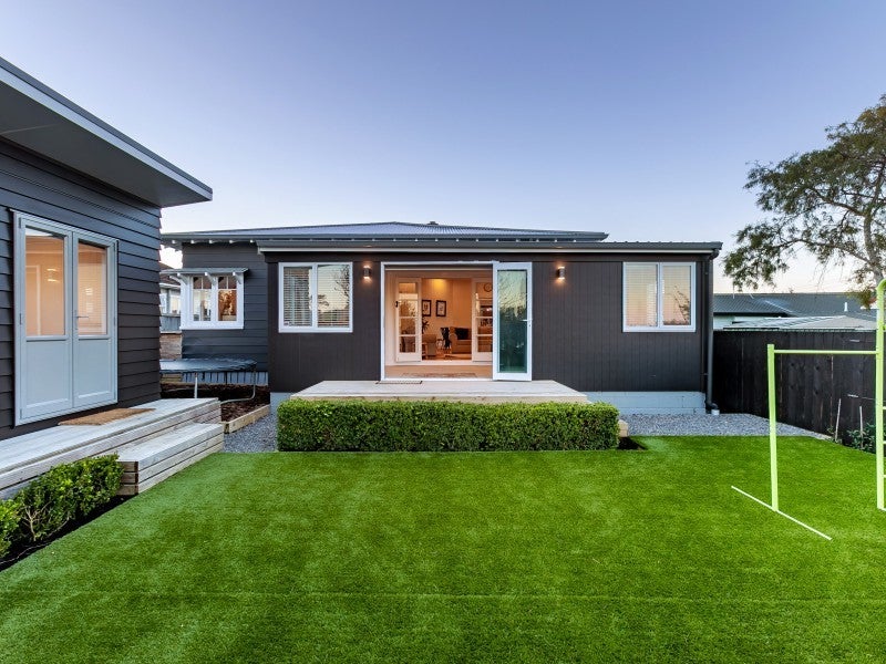 28 Powell Street, Avondale, Auckland - Carousel 2