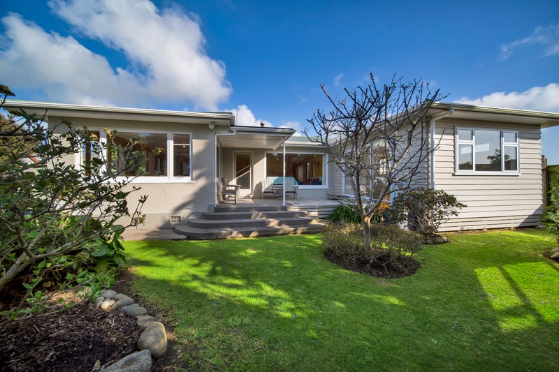 221 South Road, Spotswood, New Plymouth - Carousel 2