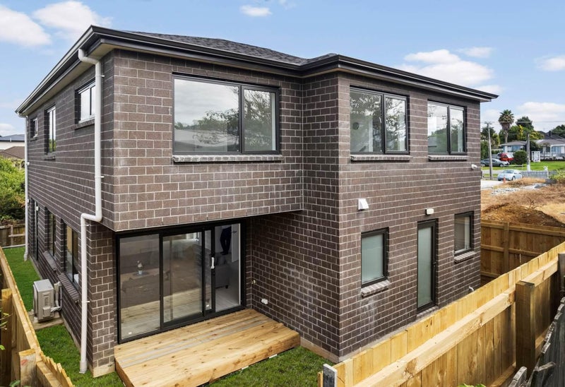 4D Fields Road, Manurewa, Auckland - Carousel 2