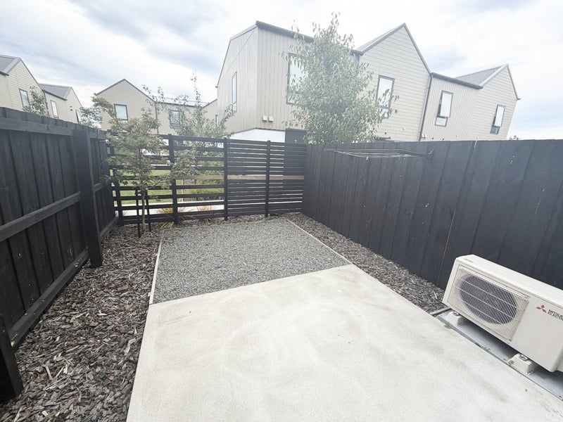 2/104 Ruskin Street, Addington, Christchurch - Carousel 9