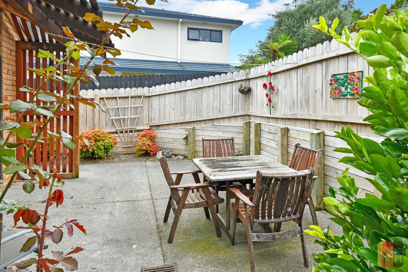 7 Wairere Road, The Gardens, Auckland - Carousel 2