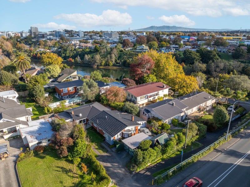 2 Boundary Road, Claudelands, Hamilton - Carousel 2