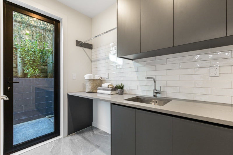 40A Takitimu ST, Orakei, Auckland - Carousel 29