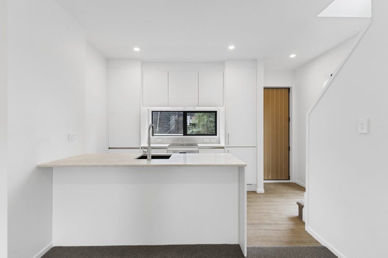 7/1 Grand View Road, Remuera, Auckland - Carousel 1