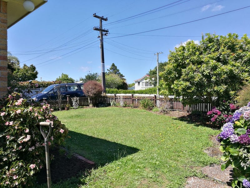 9 Johnsview Terrace, Hillcrest, Hamilton - Carousel 19