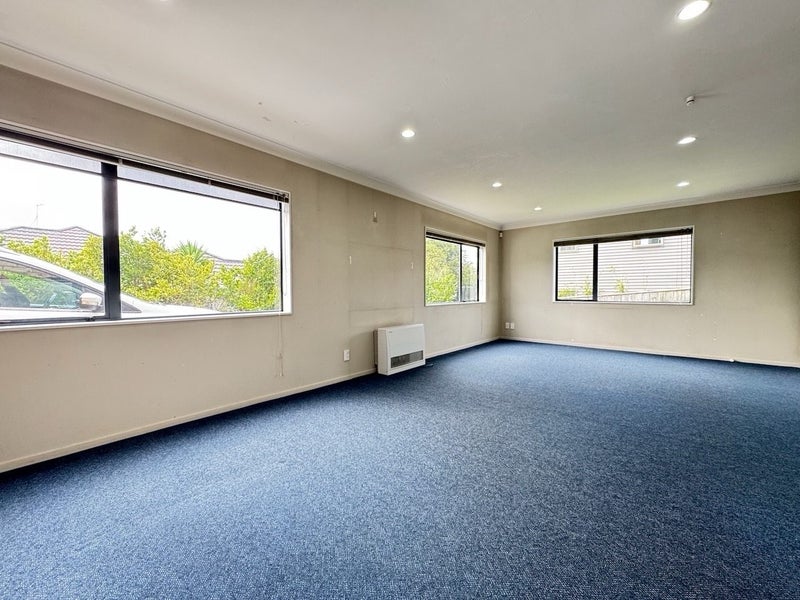 55 Amesbury Drive, Churton Park, Wellington - Carousel 2