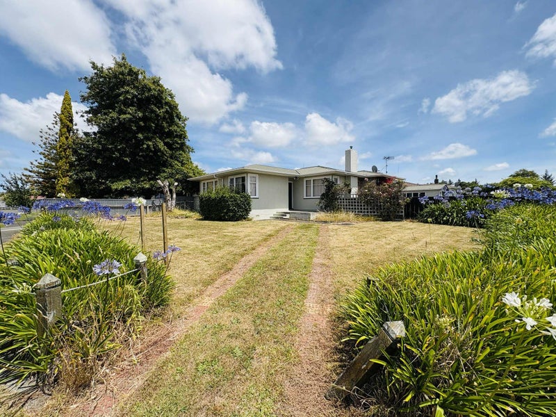 26 Stephens Crescent, Highbury, Palmerston North - Carousel 2