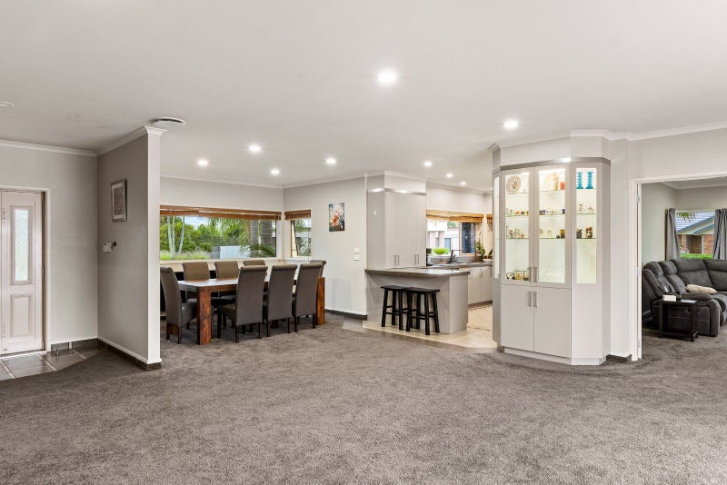 4 Claire Place, Lytton West, Gisborne - Carousel 2