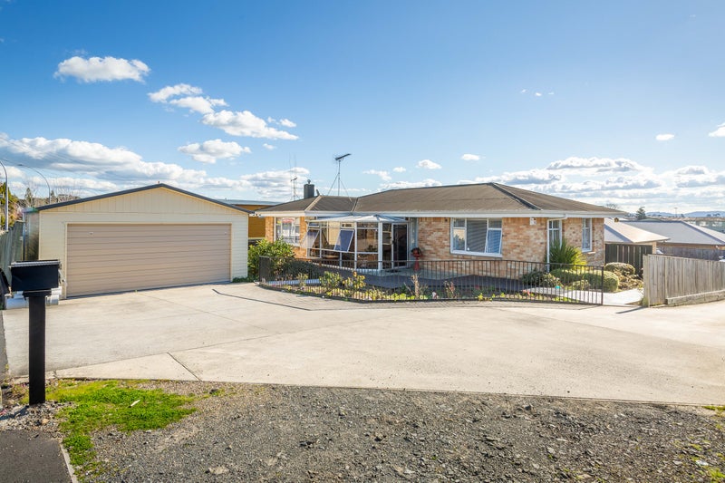 74 Ellicott Road, Nawton, Hamilton - Carousel 1