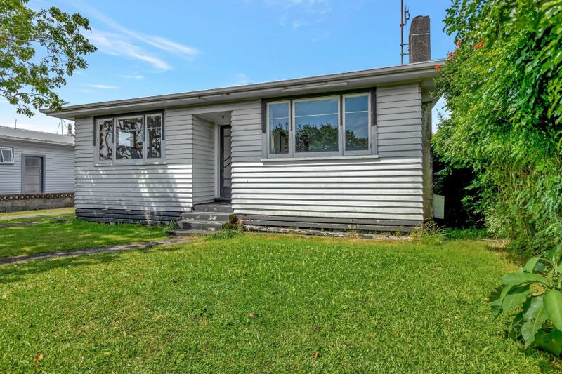 195 South Road, Spotswood, New Plymouth - Carousel 2