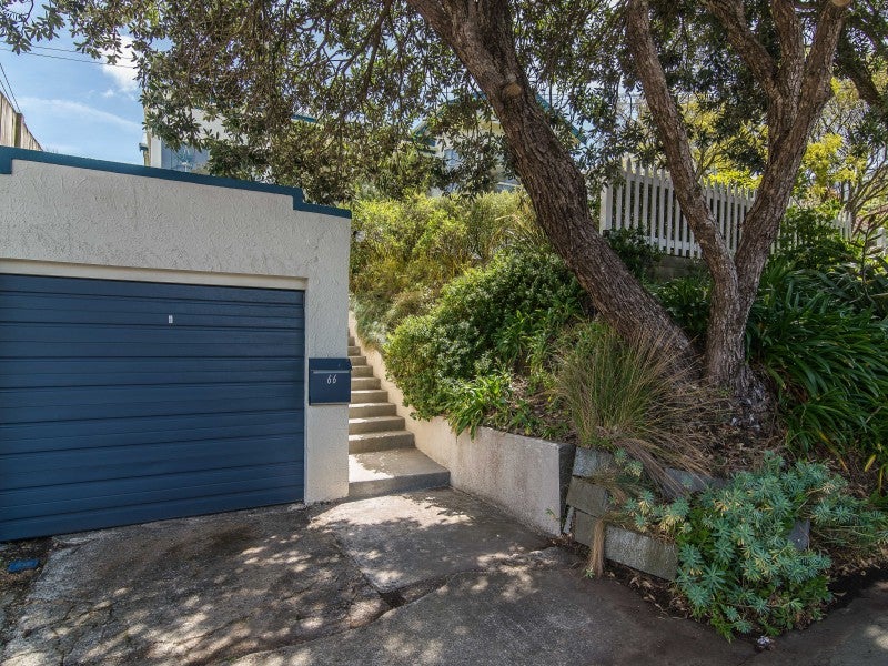 66 Queens Drive, Lyall Bay, Wellington - Carousel 12