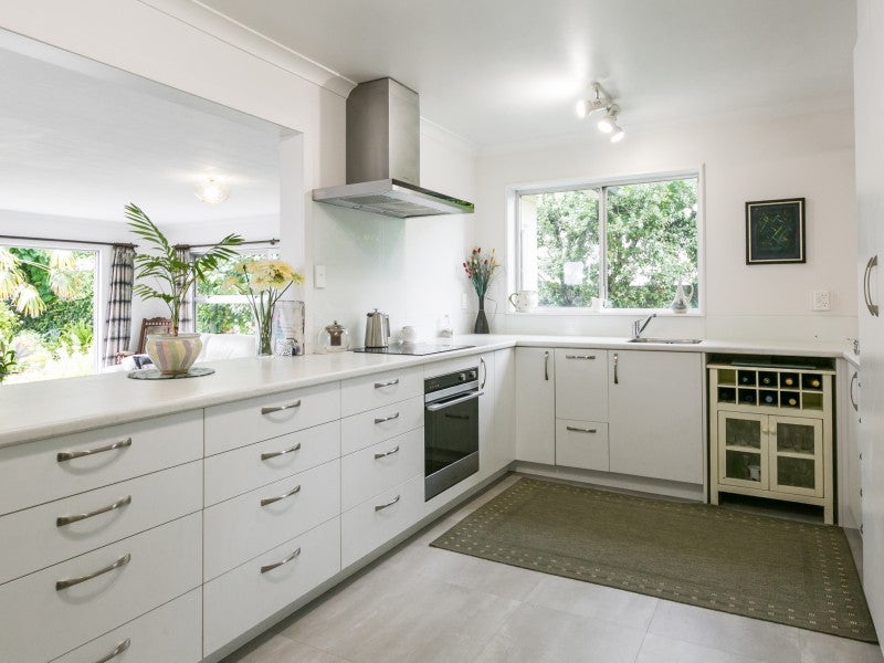 1014E Plunket Street, Saint Leonards, Hastings - Carousel 2