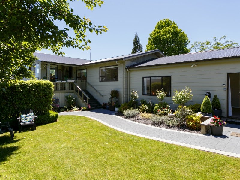 5 Tobin Place, Richmond Heights, Taupo - Carousel 1