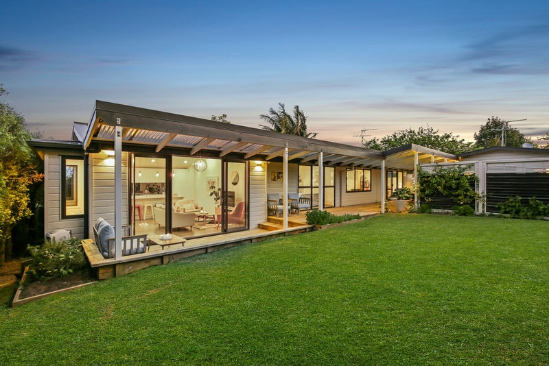 3 John Shaw Drive, Saint Johns , Auckland  - Carousel 1