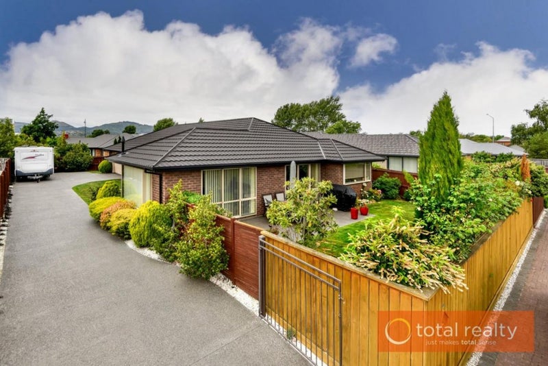 3 Crocus Lane, Aidanfield, Christchurch - Carousel 1