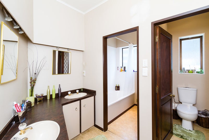 25 Hart Avenue, Boulcott, Lower Hutt - Carousel 20