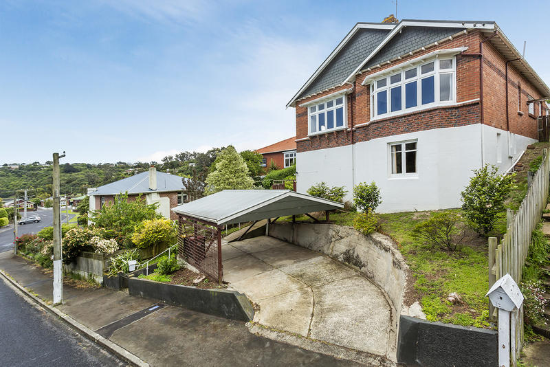 23 Cranston Street, Andersons Bay, Dunedin - Carousel 1