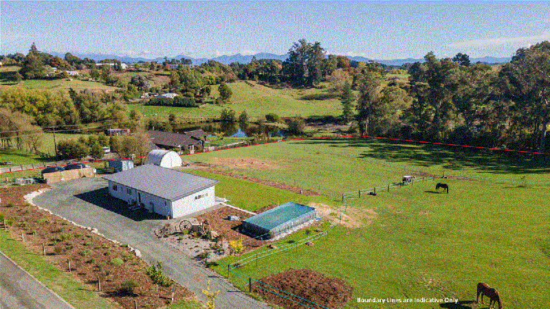 236 The Coastal Highway, Redwood Valley - Carousel 1