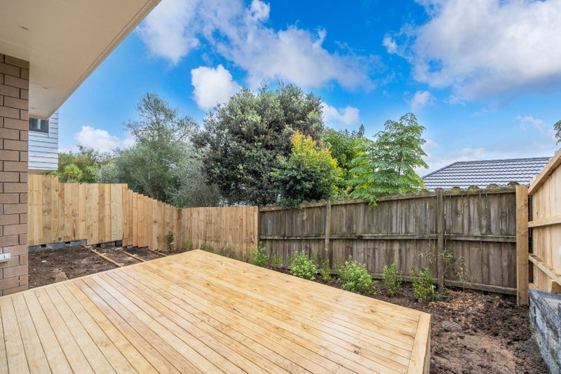 13A Tenbless Court, Unsworth Heights, Auckland - Carousel 14