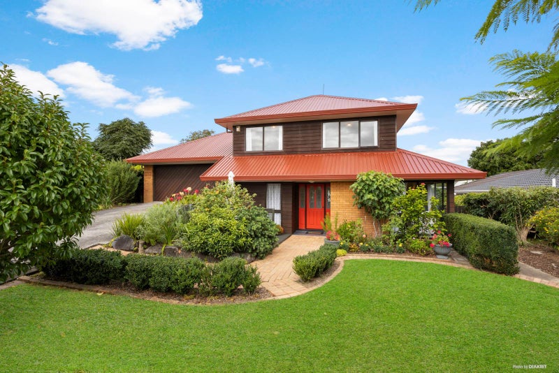 17 Eastridge Court, Northpark, Auckland - Carousel 1