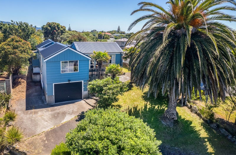 3 Walton Road, Paraparaumu Beach, Paraparaumu - Carousel 1