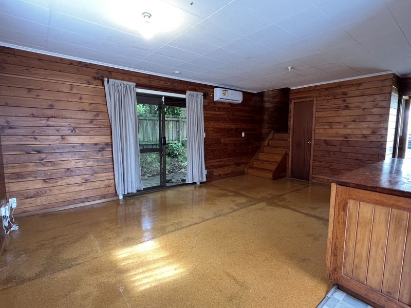1A Viewland Avenue, Onehunga, Auckland - Carousel 2