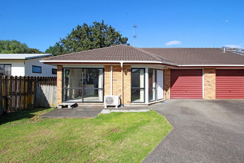 2/20 Rosebank Road, Papatoetoe, Auckland - Carousel 1