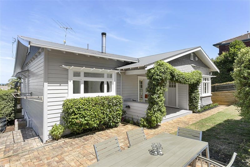 214A St Heliers Bay Road, Saint Heliers, Auckland - Carousel 1