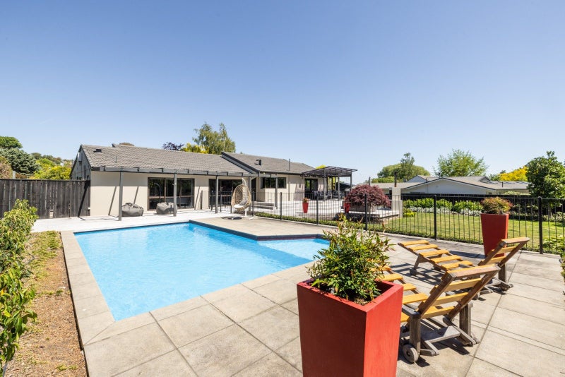 5 Ritchie Place, Havelock North, Havelock North - Carousel 1