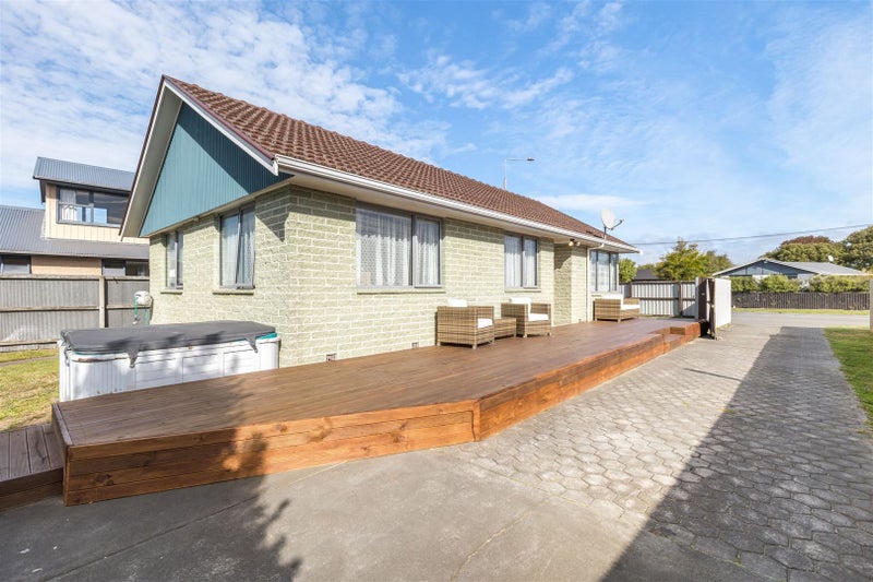 467 Mairehau Road, Parklands, Christchurch - Carousel 2