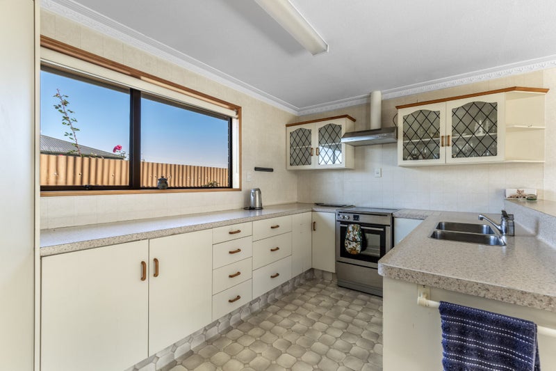 105 Edinburgh Crescent, Waikiwi, Invercargill - Carousel 2