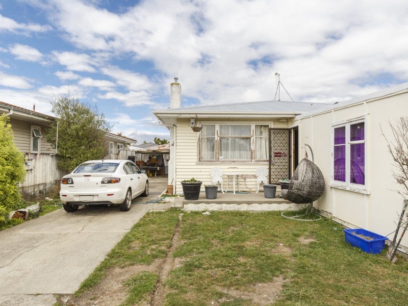 36 Liverpool Street, Takaro, Palmerston North - Carousel 1