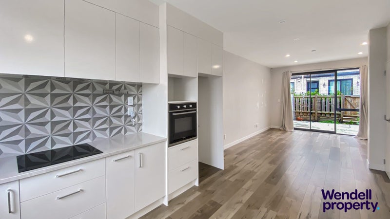 3/86 Fred Taylor Drive, Westgate, Auckland - Carousel 2