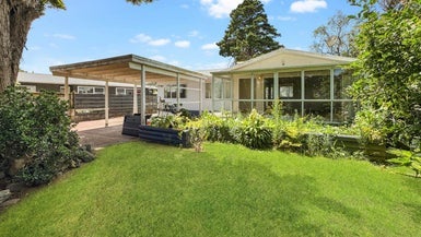 24 Waterton Place, Avondale, Auckland - Carousel 1