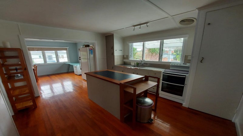 15 Cartwright Road, Onerahi, Whangarei - Carousel 1