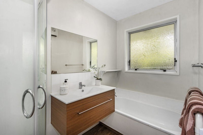 2/50 Selwyn Street, Somerfield, Christchurch - Carousel 12