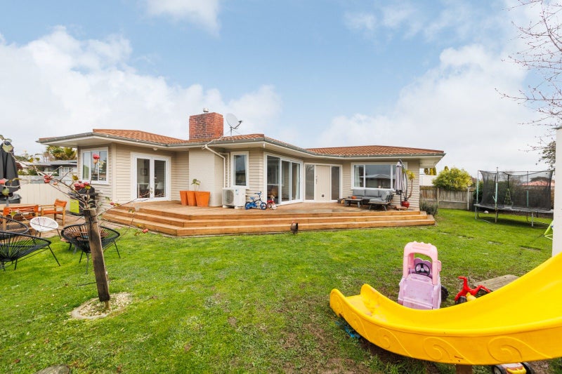 38 Liverpool Street, Takaro, Palmerston North - Carousel 2