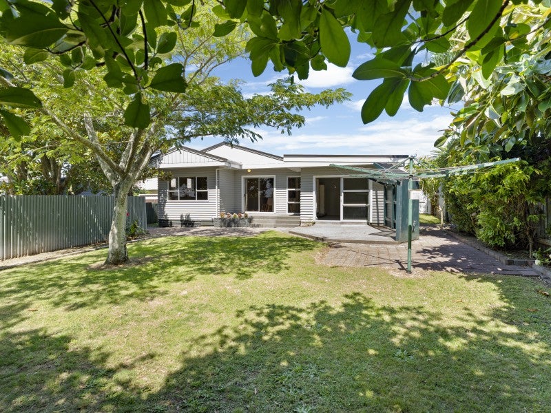 6 Bedford Street, Fitzroy, New Plymouth - Carousel 1