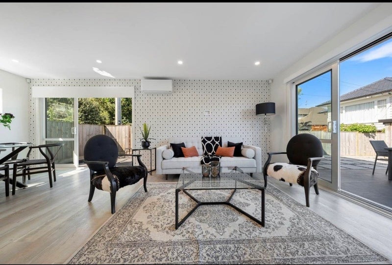 2/83 Campbell Road, One Tree Hill, Auckland - Carousel 1