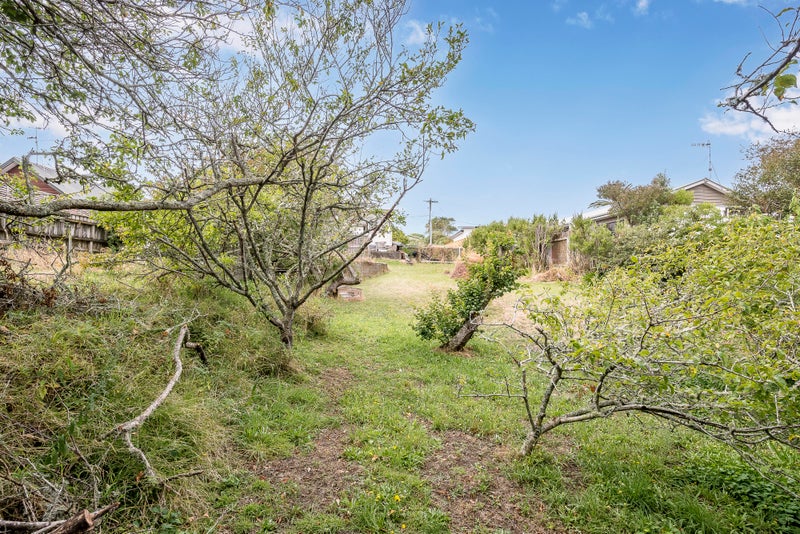 55 Glen Road, Raumati South, Paraparaumu - Carousel 7