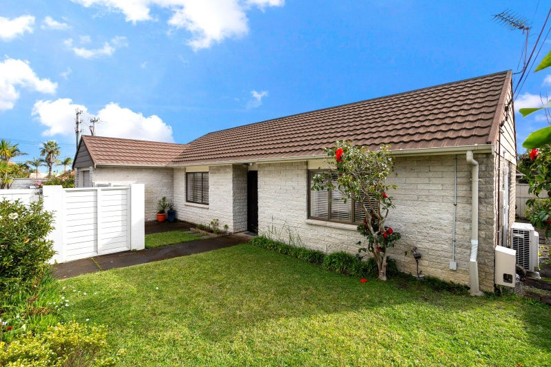 1/170 Bayswater Avenue, Bayswater, Auckland - Carousel 1