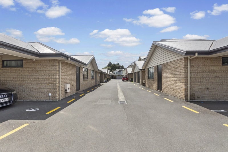 6/232 Killarney Road, Frankton, Hamilton - Carousel 2