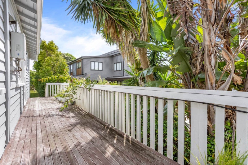 309 Lake Road, Hauraki, Auckland - Carousel 16