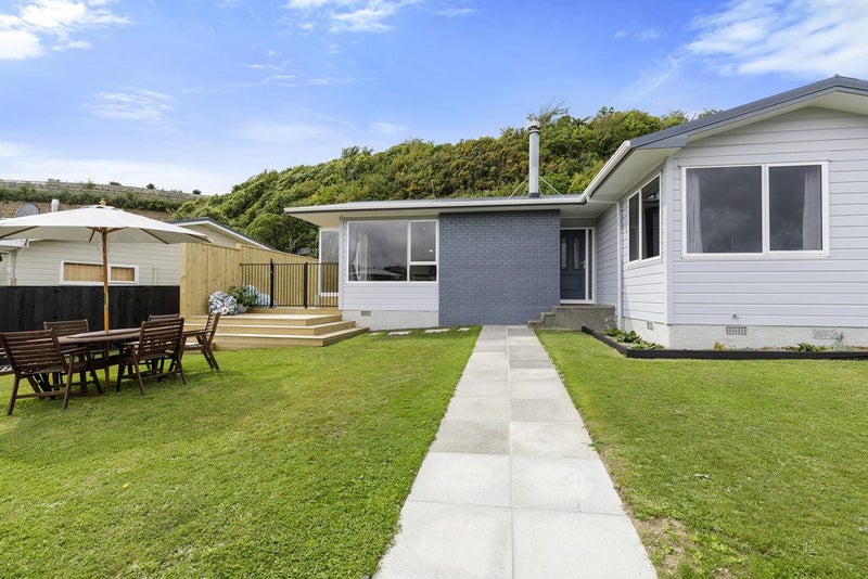 31 Christchurch Crescent, Kelson, Lower Hutt - Carousel 1