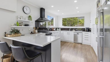 24 Fairburn Grove, Johnsonville, Wellington - Carousel 1